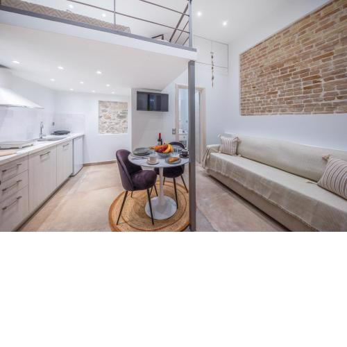 Aristotelous Gerry Studio