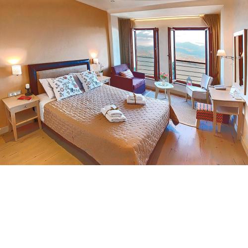 Arktos Hotel