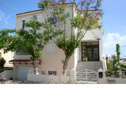 Armonia Apartments