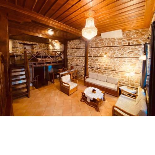 Arnaia B&B central