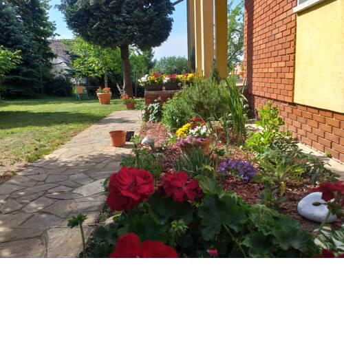 ART INN APARTMANHÁZ BALATON-GYENESDIÁS