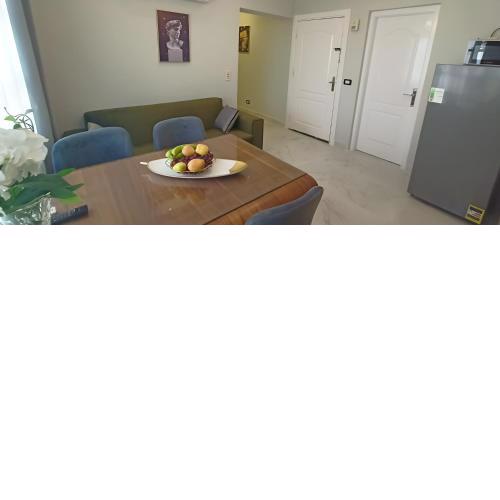 Art style Two-Bedroom pool-view apartment