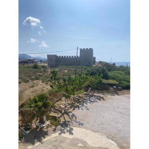Artemis Hotel-MeRaki Restaurant