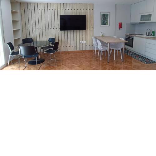 Artemis Plaza Suites