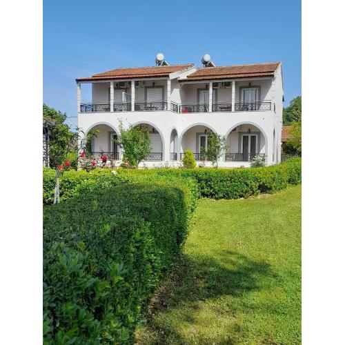 ARTEMIS Studios & Apartments Sidari