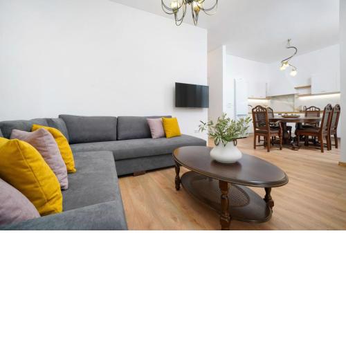 Artio Maisonette