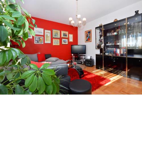 Artsy Apartment