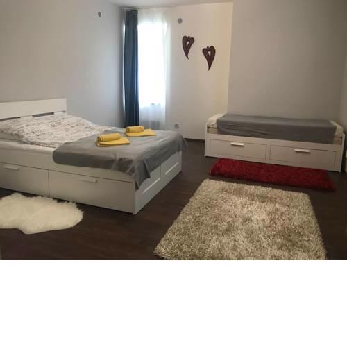 ARZI Apartment