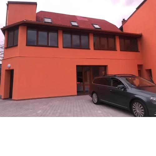 ARZI Hostel
