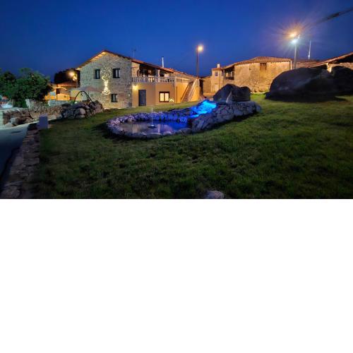 As Penedas, Casa dos Arcos
