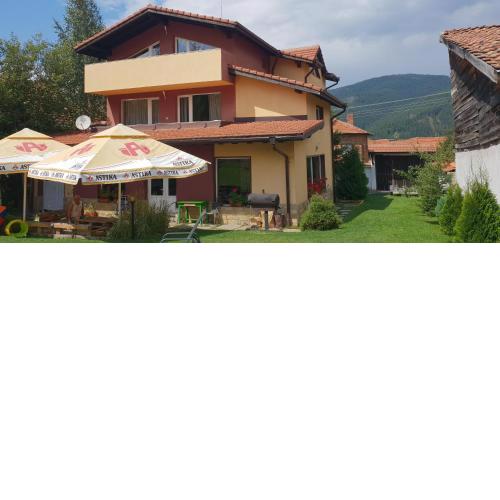 Ashkova House
