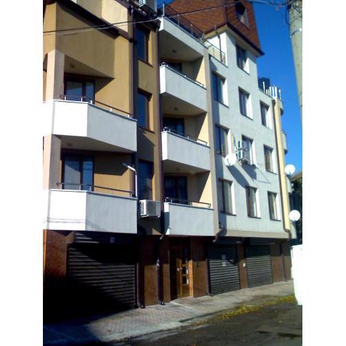 Asparuhov Guest Rooms and Apartments
