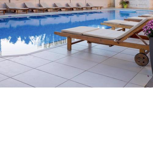 Aspasias Luxury Suite