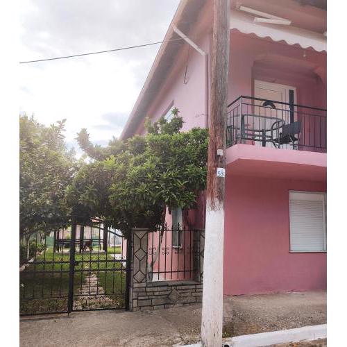 Aspri Ammos House
