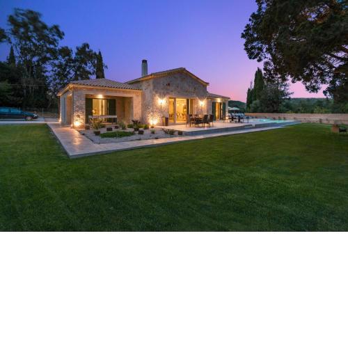 Astarte Villas - Laalu Private Villa with Pool