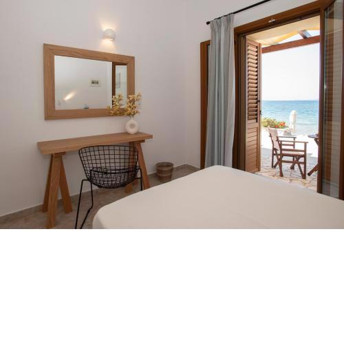 Asterias Studios Finikounda