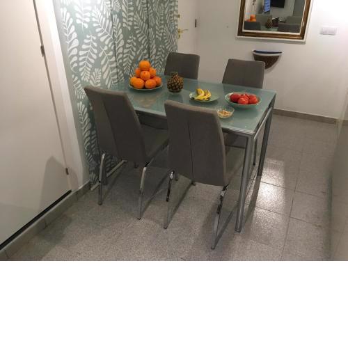 Astoria Studio Home for Beach Holiday