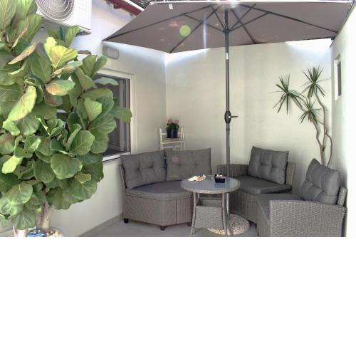 Astrinos Apartment, cosy and near to the beach!