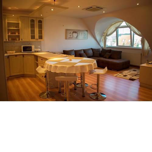 Asztro Apartman