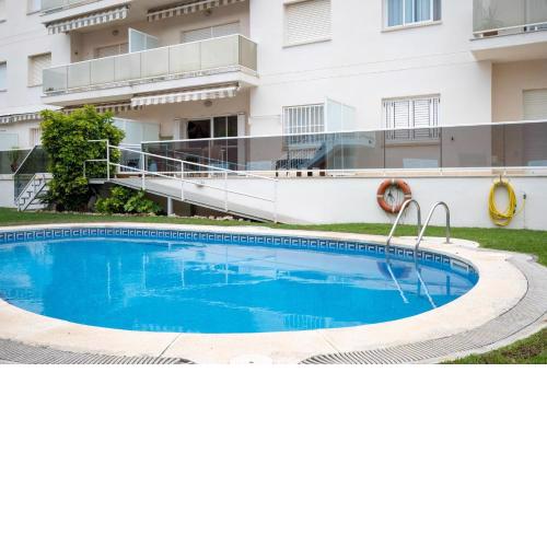 AT004 Estrelles