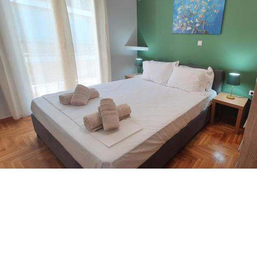 Athens city center apartment next to metro & close to Acropolis