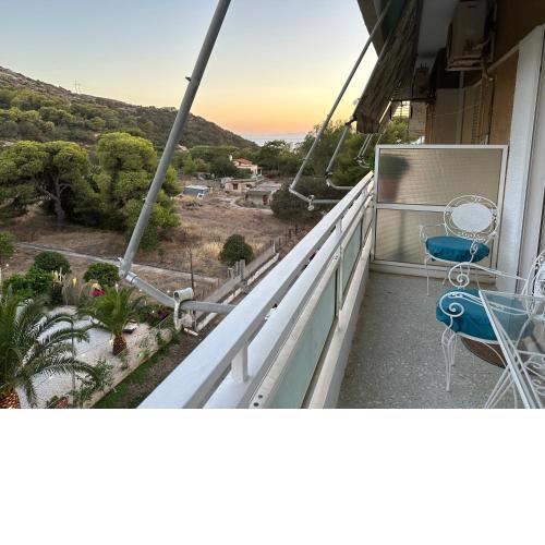 Athens Coast SEAVIEW Apartment in Annavysos Palyia Fokaia walk to the beach! WiFi AC