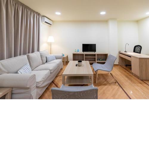 Athens Kyniska Superior Apartment