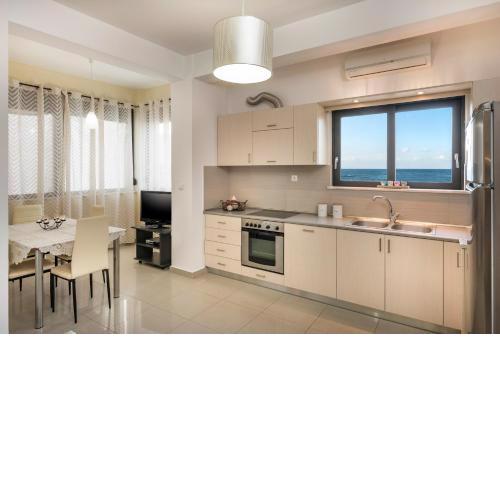 Athina's Flat on the sea