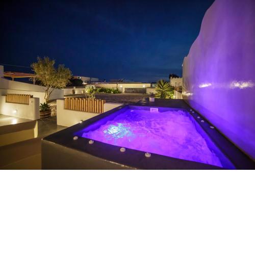 Athiri Luxury Suites