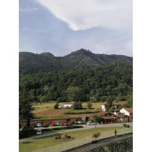 Ático 3 hab en centro de Cangas