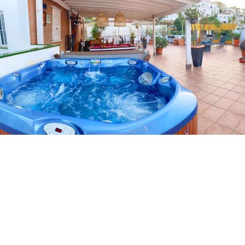 Atico Burriana beach Nerja