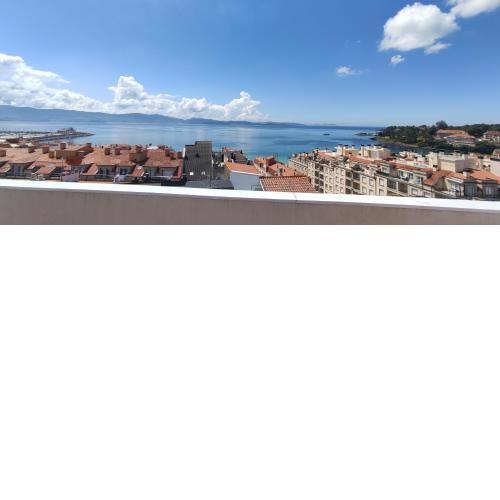 Ático con amplia terraza y espectaculares vistas