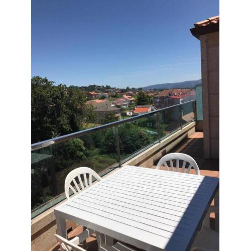 Atico con terraza sanxenxo a 5 mn playa del silgar