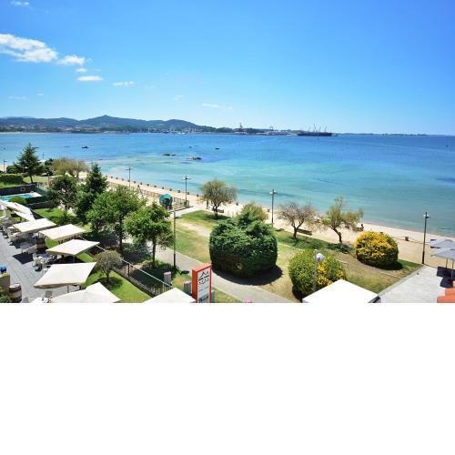 Ático con terraza y vistas al mar en Vilagarcía