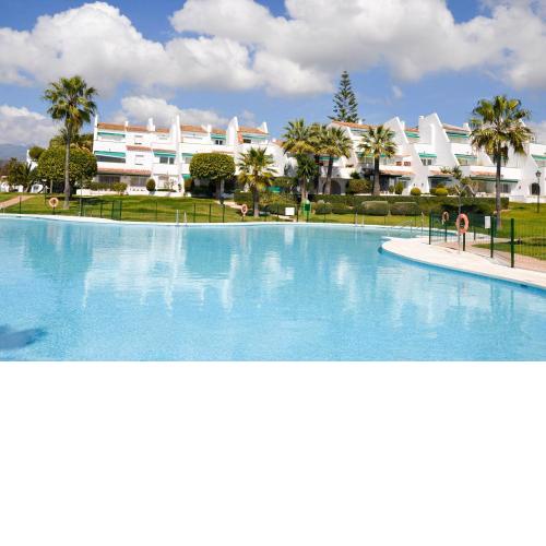 Ático dúplex en complejo Lunamar 70