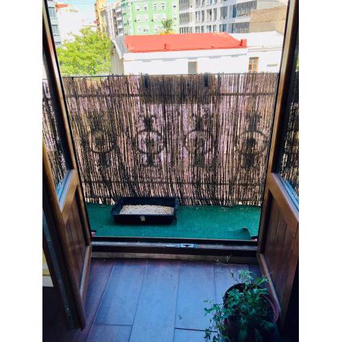 Ático loft abuhardillado frente a RUZAFA - PETS friendly