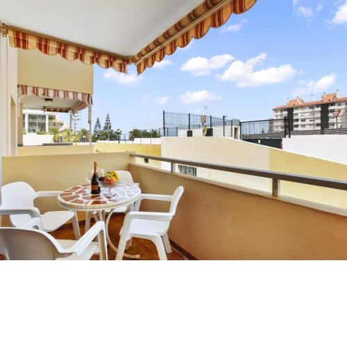 ATLANTIC HOLIDAYS, 170m From The Sea