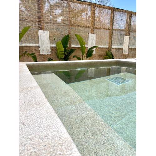 Atma Beach Rooms & Suites