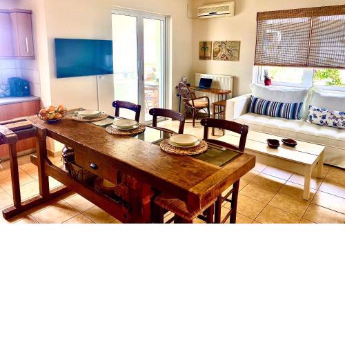 Atreas’ Art Studio