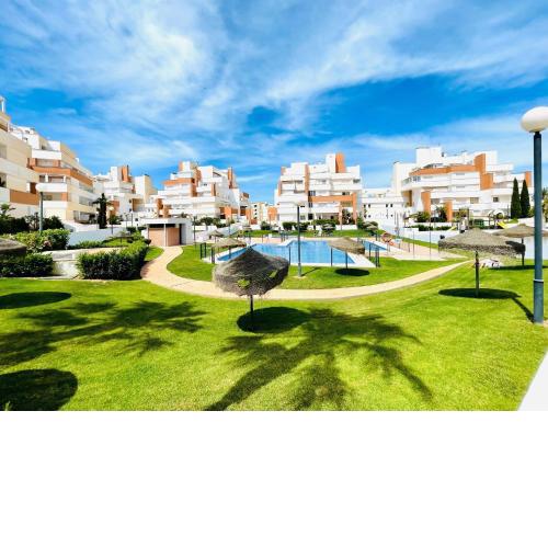 Attractive apartment in Roquetas de Mar with terrace