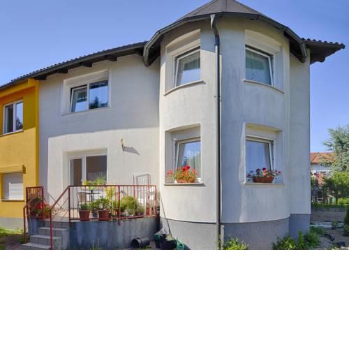 AURA Guesthouse Ljubljana