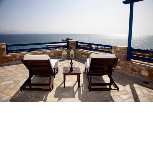 Aura Paros