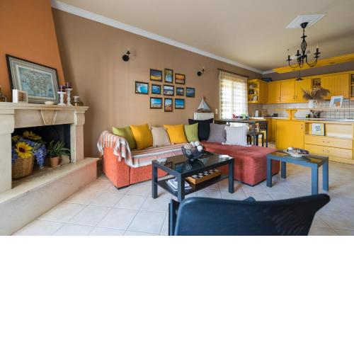Aurelia Apartment