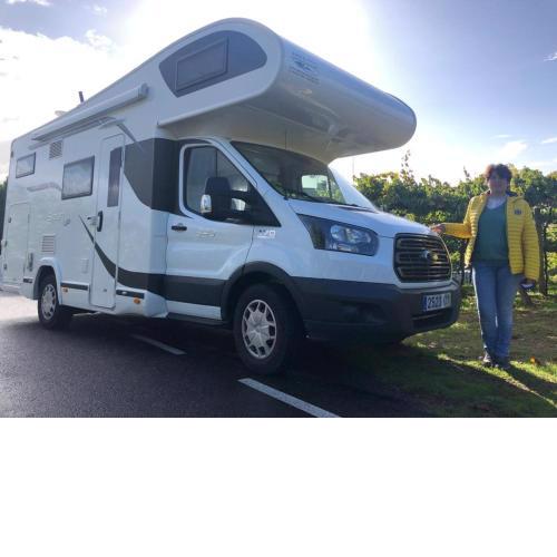 AUTOCARAVANAS DE LUJO EN BENASQUE.