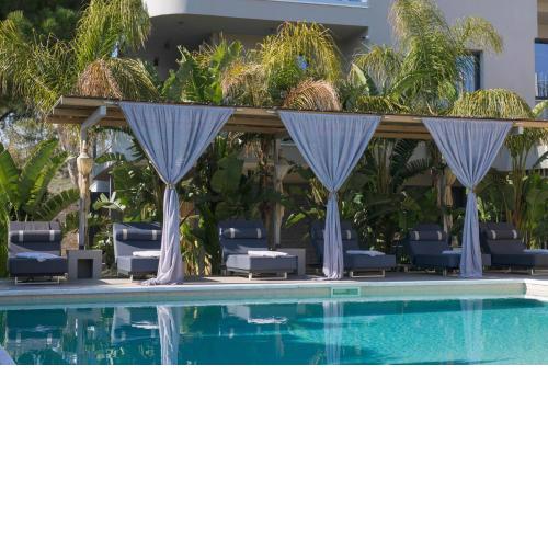AVAL Riviera
