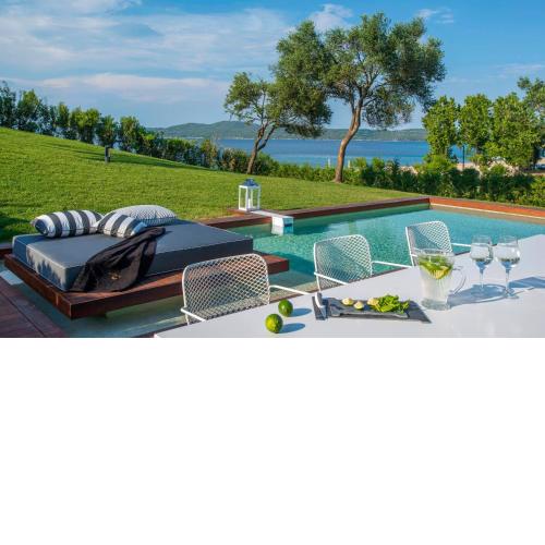 Avaton Luxury Beach Resort - Relais & Chateaux