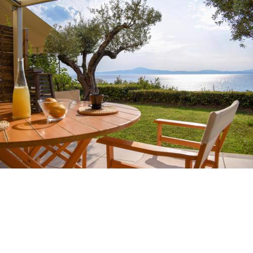 AVIA HOLIDAY HOME 2