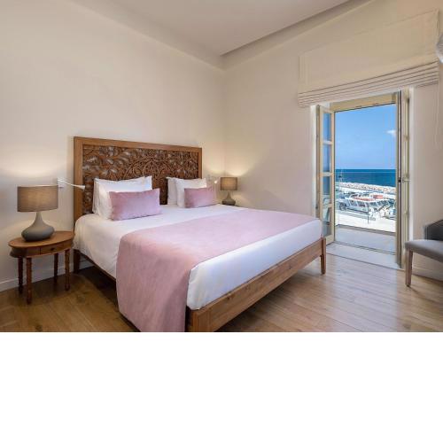 Avra Apartments Kolymbari Harbour