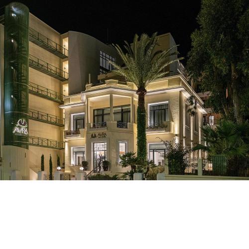 Avra City Boutique Hotel