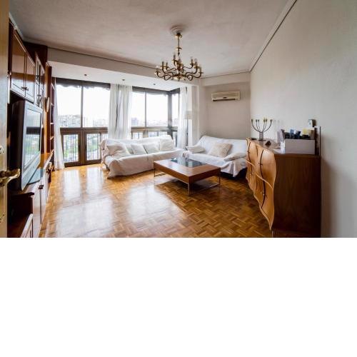 Awesome apartment center Valencia